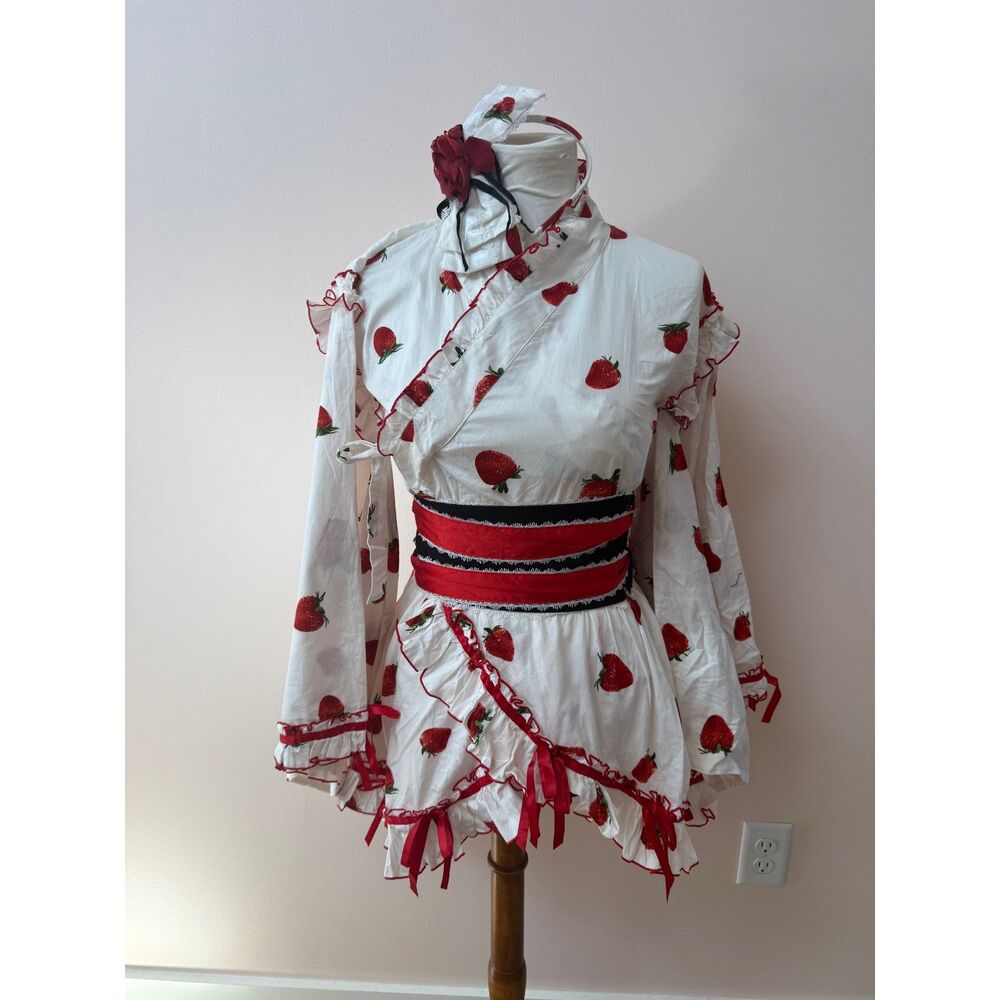 RARE Y2K Bodyline Strawberry Print Kimono Style Costume Set Japanese Lolita